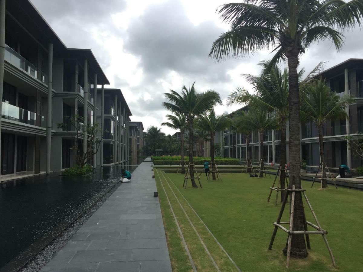 Baan Mai Khao Condo Exterior photo